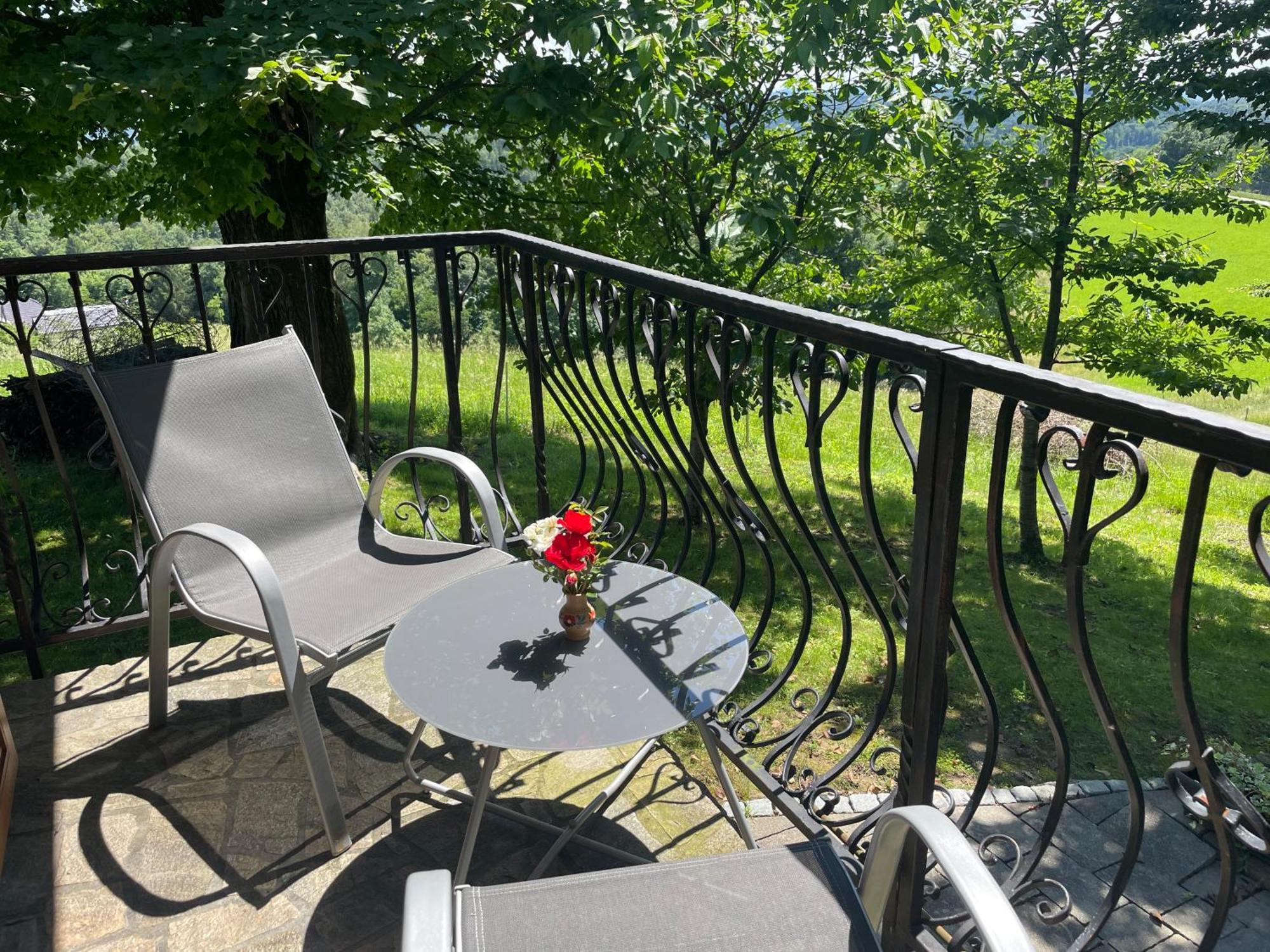 Apartment Hiska Tilia Loce pri Poljcanah