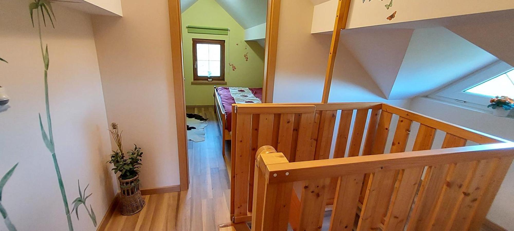 Apartment Hiska Tilia Loce pri Poljcanah